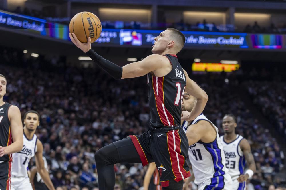 机吸引到更 机吸引到更